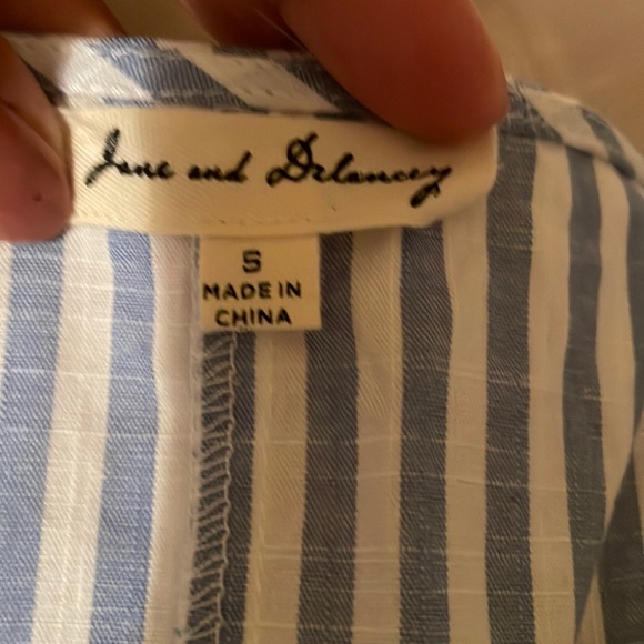 Tops - Nice strips shirt